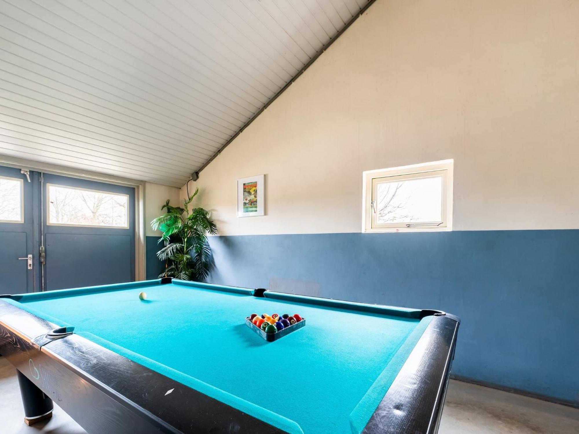 Spacious Farmhouse In Silvolde With Garden Exteriör bild
