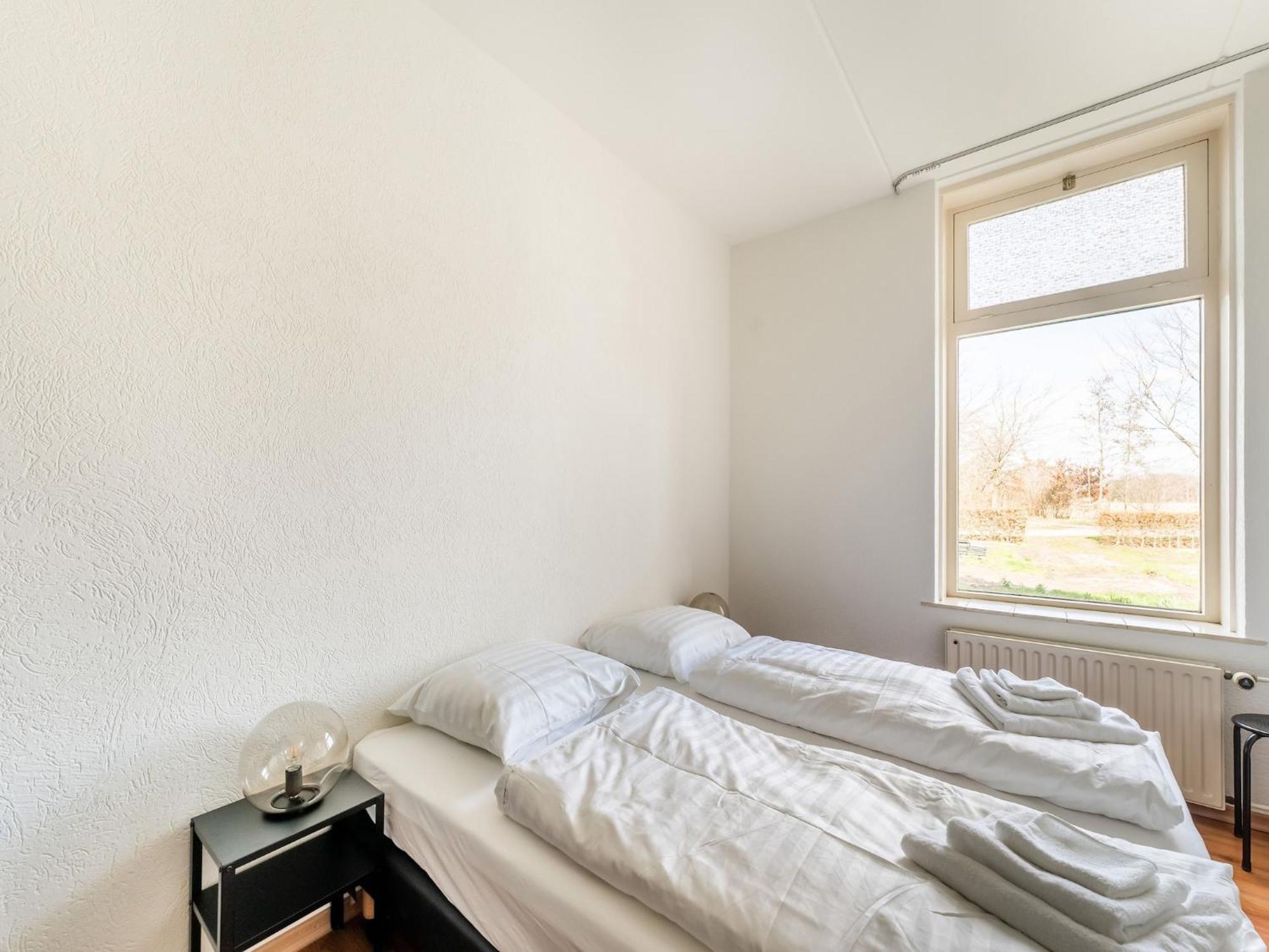 Spacious Farmhouse In Silvolde With Garden Exteriör bild